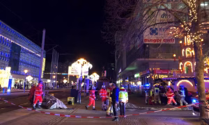 Mobil BMW Seruduk Kerumunan di Pasar Natal Magdeburg